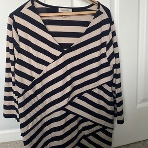 Plus size woman’s three fourth sleeve top size 2x